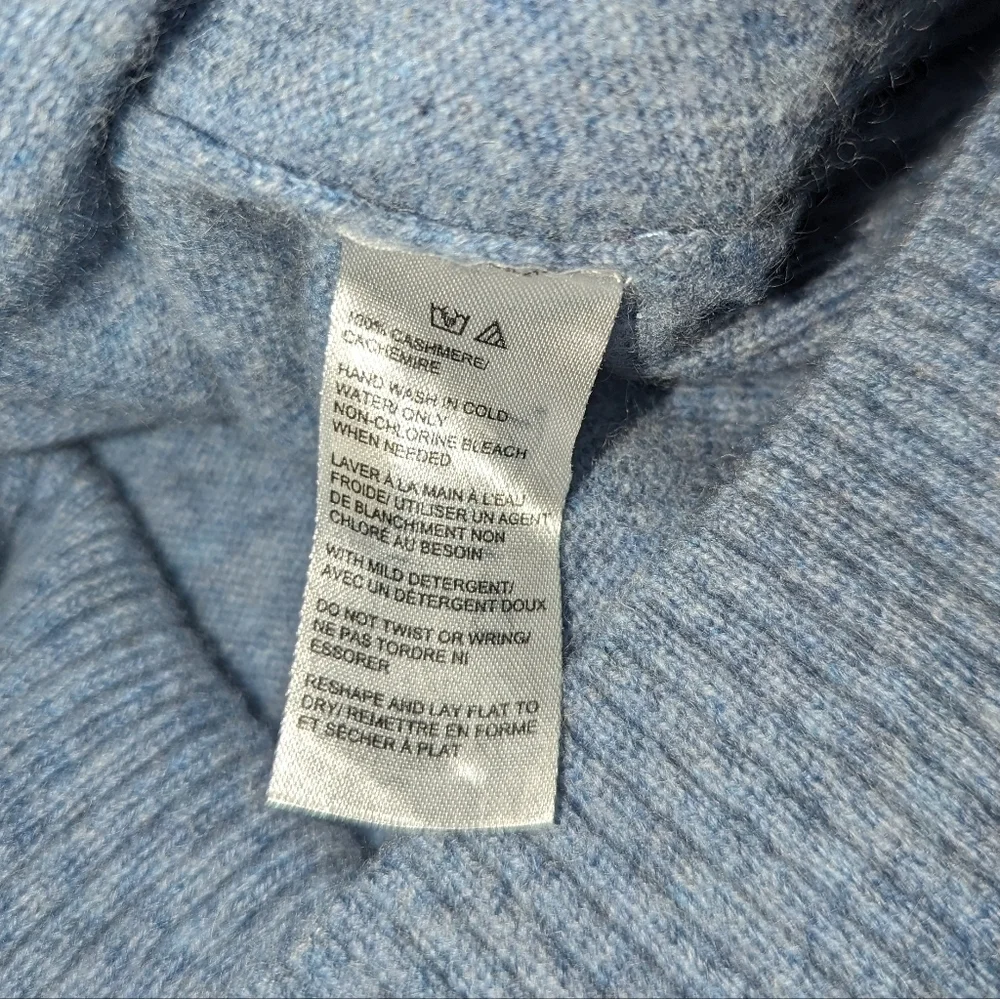 Saks Fifth Avenue Cashmere V Neck Sweater Blue Women's XS